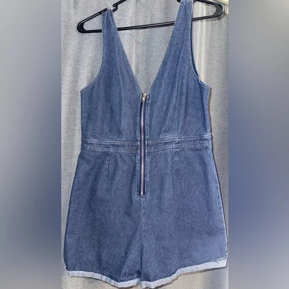 Denim Sleeveless Jumpsuit - Picture 2 of 9